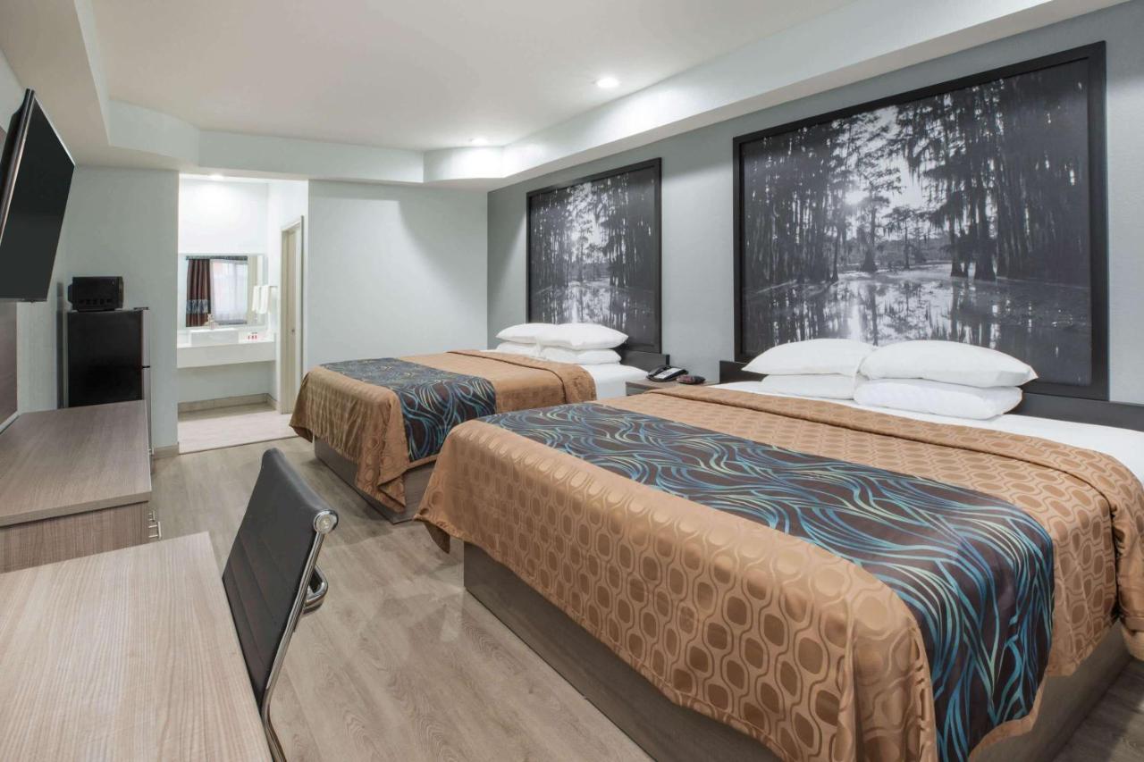 Super 8 By Wyndham Humble Houston Fallcreek Exterior foto